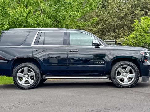Used 2015 Chevrolet Tahoe LTZ AWD/4WD image 3
