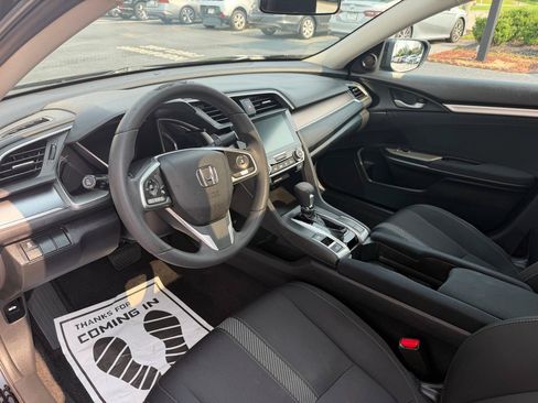 Used 2017 Honda Civic EX-T image 10