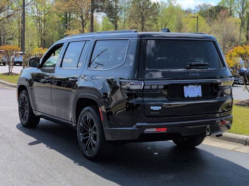 New 2026 Jeep Grand Wagoneer Summit w/ Premium Group III AWD/4WD image 7