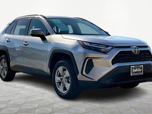 Used 2023 Toyota RAV4 XLE image 5