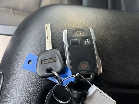 Used 2018 GMC Sierra 2500 Denali image 64