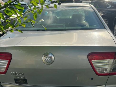 Used 2007 Mercury Milan Premier FWD image 3