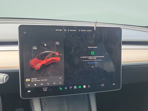 Used 2023 Tesla Model Y Performance AWD/4WD image 14