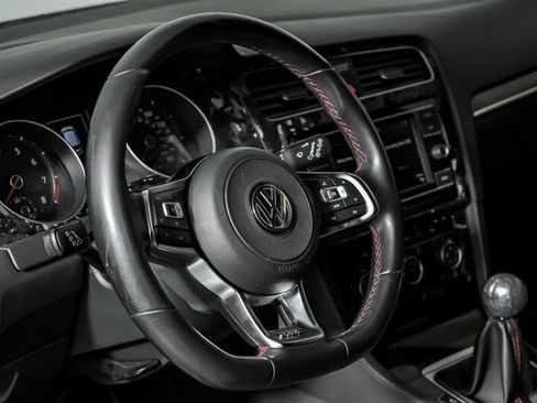 Used 2020 Volkswagen GTI S image 20