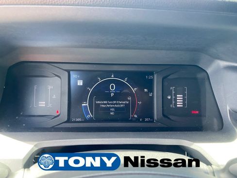 Used 2024 Toyota Tacoma SR RWD image 15
