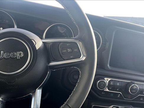 Used 2023 Jeep Wrangler Unlimited Sahara w/ Cold Weather Group image 14