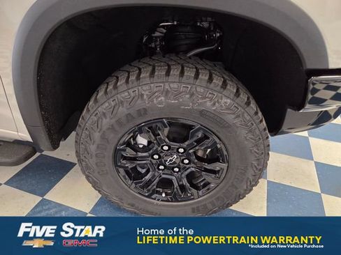 New 2026 Chevrolet Silverado 1500 ZR2 AWD/4WD image 10