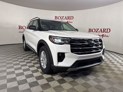 New 2025 Ford Explorer Active w/ Active Comfort Package