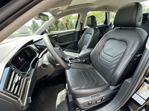 Used 2021 Volkswagen Jetta SEL Premium FWD image 18