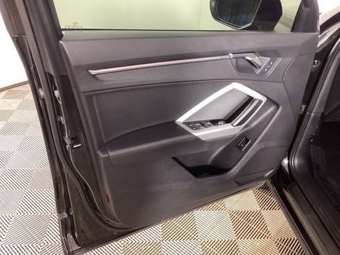 Used 2021 Audi Q3 2.0T Premium Plus w/ Premium Plus Package image 14