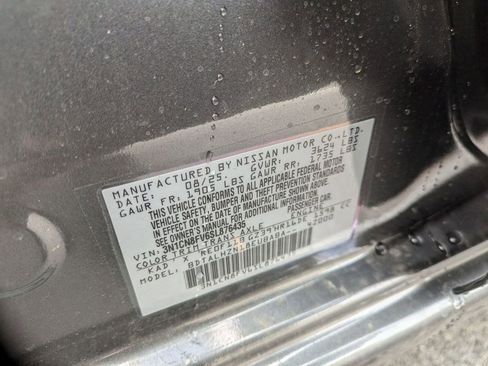 New 2025 Nissan Versa SR w/ Trunk Package image 44