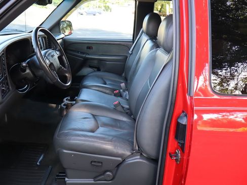Used 2003 GMC Sierra 1500 SLT w/ SLT Preferred Equipment Group AWD/4WD image 61