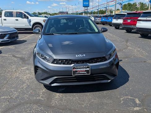 Used 2024 Kia Forte LXS FWD image 2