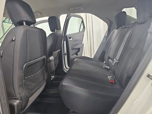 Used 2017 Chevrolet Equinox LS FWD image 17