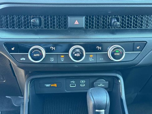 Certified 2024 Honda CR-V EX image 26