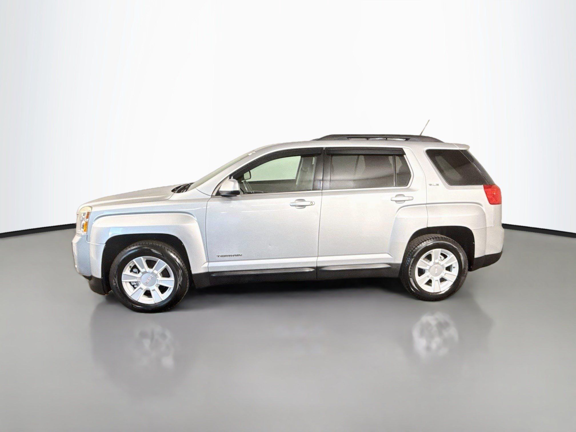 Used 2011 GMC Terrain SLE FWD image 6