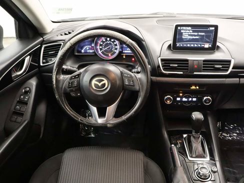 Used 2015 MAZDA MAZDA3 i Touring w/ Technology Package FWD image 14