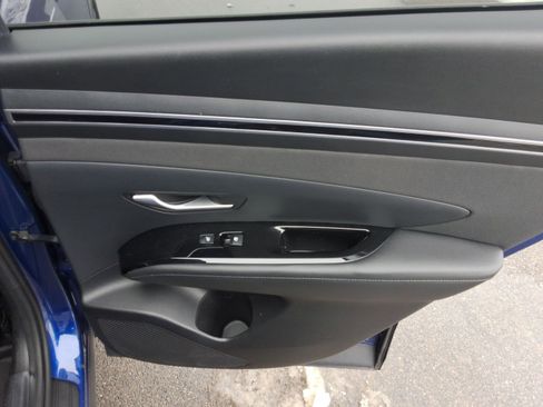 Used 2023 Hyundai Tucson Limited w/ Winter Package image 25