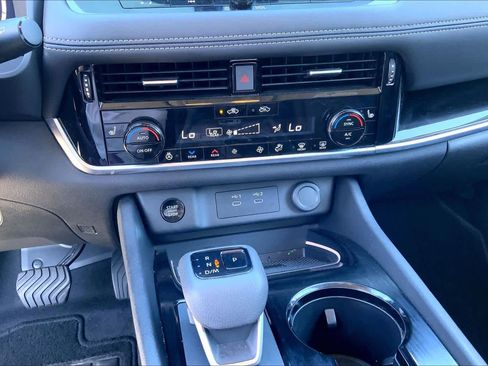 Used 2025 Nissan Rogue SL w/ SL Premium Package AWD/4WD image 31