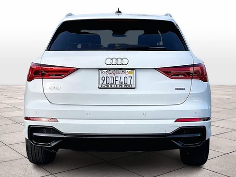 Used 2022 Audi Q3 2.0T Premium image 7
