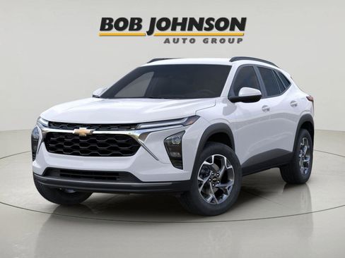 New 2026 Chevrolet Trax LT FWD image 7