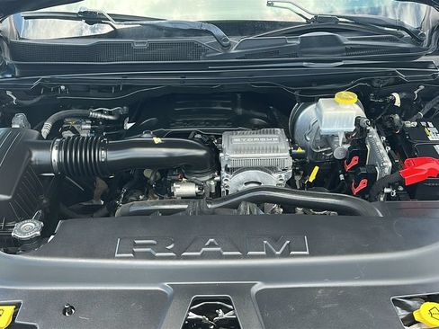 Used 2020 RAM 1500 Big Horn RWD image 3