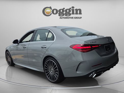 Used 2026 Mercedes-Benz C 300 4MATIC Sedan image 3
