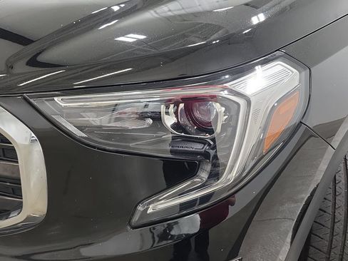 Used 2019 GMC Terrain SLE FWD image 28