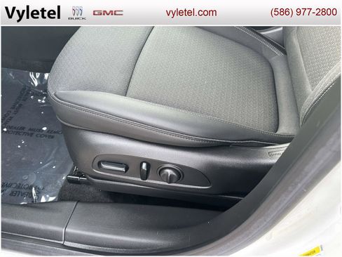 Used 2024 Buick Encore GX Preferred w/ Comfort Package image 18