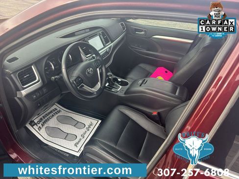 Used 2018 Toyota Highlander XLE image 13