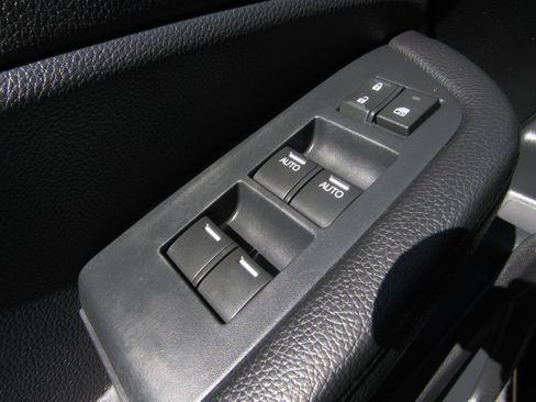 Certified 2022 Honda Pilot Special Edition image 21