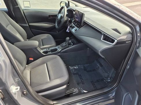 Used 2024 Toyota Corolla LE FWD image 5