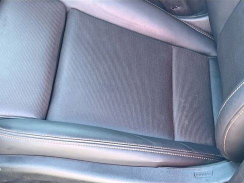 Used 2025 Cadillac CT5 Sport RWD image 19