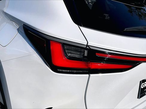 Used 2024 Lexus NX 450h+ AWD w/ Vision Package image 28