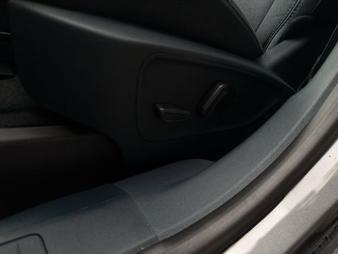 New 2026 Ford Maverick XLT w/ XLT Luxury Package image 16