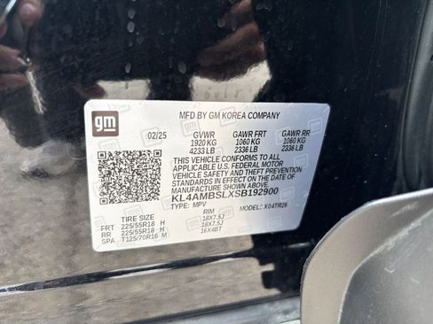 Used 2025 Buick Encore GX Preferred FWD image 28