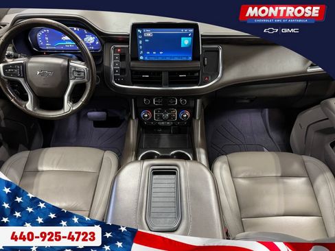Used 2022 Chevrolet Tahoe Z71 w/ Z71 Off-Road Package AWD/4WD image 3