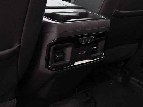 Used 2024 GMC Sierra 1500 AT4 w/ Technology Package image 25