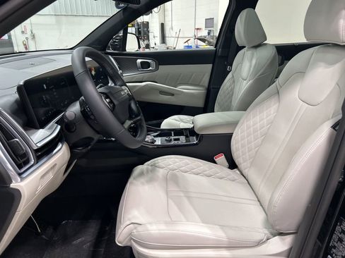 New 2026 Kia Sorento SX Prestige image 9