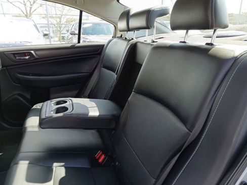 Used 2017 Subaru Legacy 2.5i Limited image 24