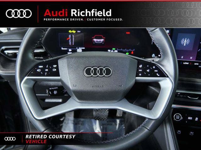Used 2025 Audi Q5 Premium Plus w/ Premium Plus AWD/4WD image 22