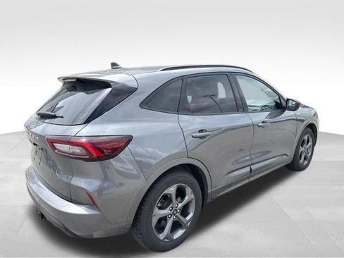 Used 2024 Ford Escape ST-Line w/ Tech Pack #1 FWD image 4