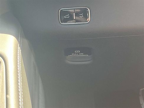 New 2025 Lincoln Navigator Reserve w/ Jet Appearance Package image 29