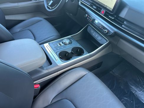 New 2026 Kia Carnival LXS image 17