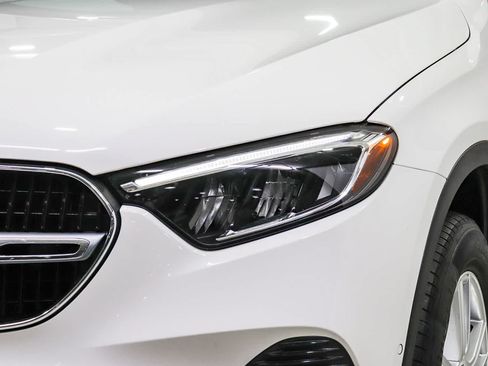 Used 2023 Mercedes-Benz GLC 300 4MATIC image 7