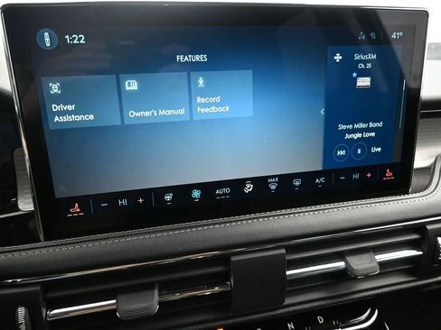 New 2026 Lincoln Corsair Premiere image 17