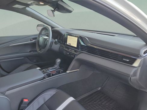 Used 2026 Toyota Camry SE image 22