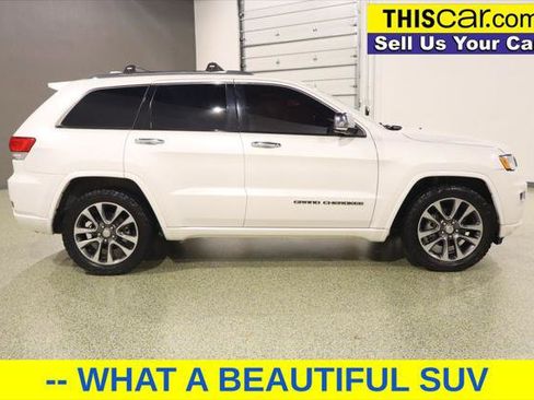 Used 2017 Jeep Grand Cherokee Overland image 8