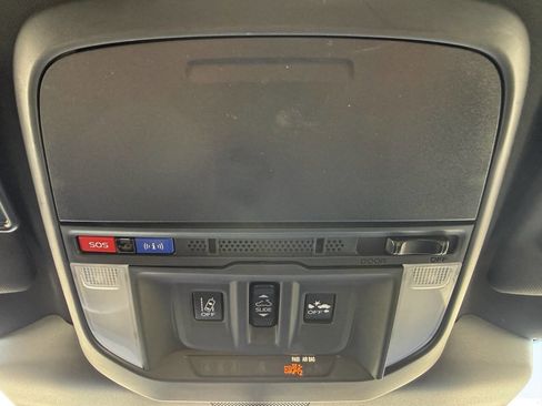 Used 2024 Subaru Forester Wilderness AWD/4WD image 40