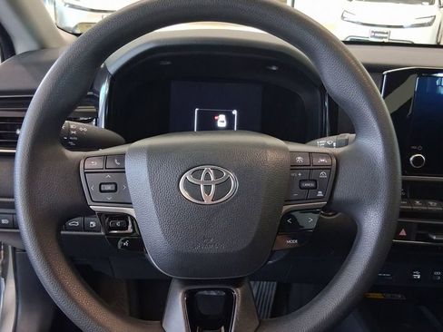 Used 2025 Toyota Camry LE image 20